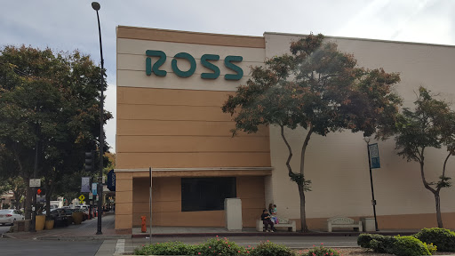 Clothing Store «Ross Dress for Less», reviews and photos, 349 N San Fernando Blvd, Burbank, CA 91502, USA