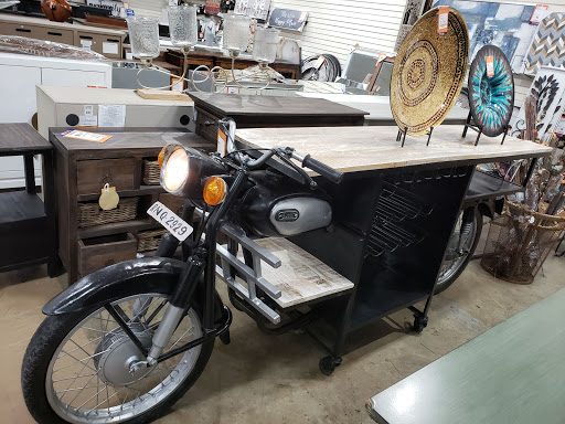 Furniture Store «Weekends Only Furniture & Mattress», reviews and photos, 411 Mid Rivers Mall Dr, St Peters, MO 63376, USA