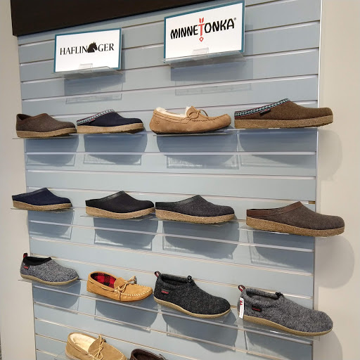 Shoe Store «Schuler Shoes», reviews and photos, 7993 Southtown Dr, Bloomington, MN 55431, USA