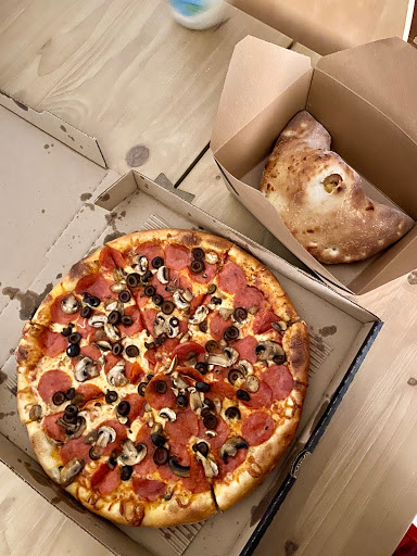 Pizza Delivery «Pagliacci Pizza - Lake City Way Restaurant & Delivery», reviews and photos, 8024 15th Ave NE, Seattle, WA 98115, USA