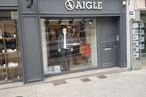 Boutique Aigle Blois image