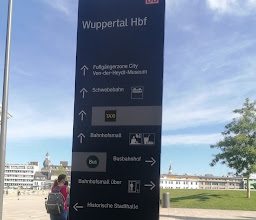 Wuppertal Hbf photo