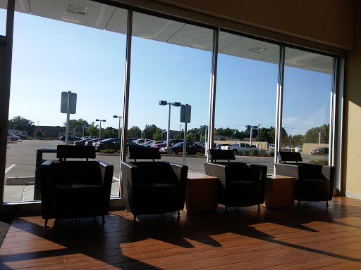 Used Car Dealer «CarMax», reviews and photos, 6900 Lakeland Ave N, Brooklyn Park, MN 55428, USA