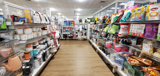 Department Store «HomeGoods», reviews and photos, 43 Woodbridge Center Dr, Woodbridge, NJ 07095, USA