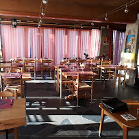Atmosphère du Restaurant Le Chalet à Sembadel - n°1
