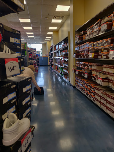 Shoe Store «Shoe Carnival», reviews and photos, 1771 WP Ball Blvd, Sanford, FL 32771, USA