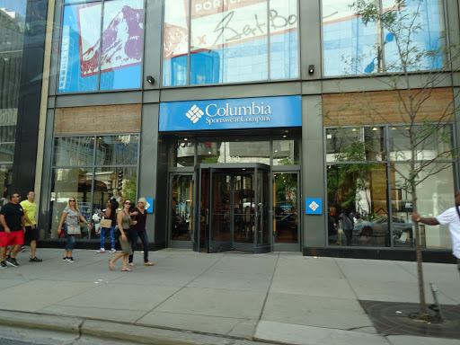 Sportswear Store «Columbia Sportswear», reviews and photos, 830 N Michigan Ave, Chicago, IL 60611, USA