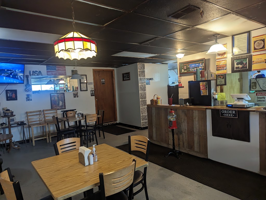 Cosmo’s Kitchen 26301