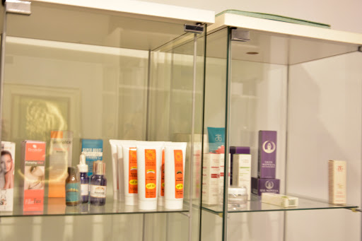 Beauty Salon «Janets Beauty Salon 11», reviews and photos, 11 Oakland St, Medford, MA 02155, USA