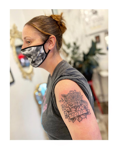 Explore cool tattoo filler ideas, creative tattoo ideas in Moline, available at ARTIST AIMEE TATTOOS - AF Tattoo Studio