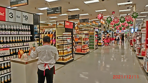 Department Store «Target», reviews and photos, 1200 N Sepulveda Blvd, Manhattan Beach, CA 90266, USA