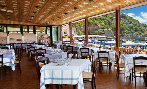 Albergo La Certosa Ristorante da Pappone in Marina del Cantone, Città Metropolitana di Napoli