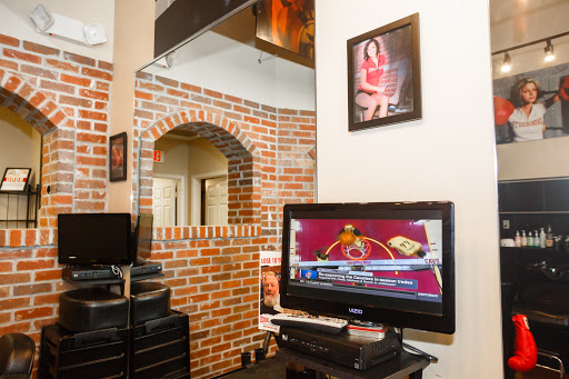 Barber Shop «Knockouts Haircuts For Men», reviews and photos, 4964 Main St, Kansas City, MO 64112, USA