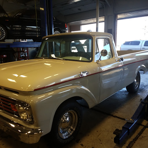 Auto Repair Shop «Littleton Auto Repair», reviews and photos, 9719 W Coal Mine Ave, Littleton, CO 80123, USA