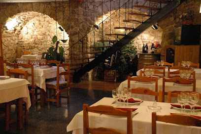 Restaurante Mars Benabarre - C. Vicente Piniés, 22, 22580 Benabarre, Huesca, Spain