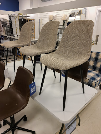 Department Store «Marshalls», reviews and photos, 2340 Foothill Blvd, La Verne, CA 91750, USA