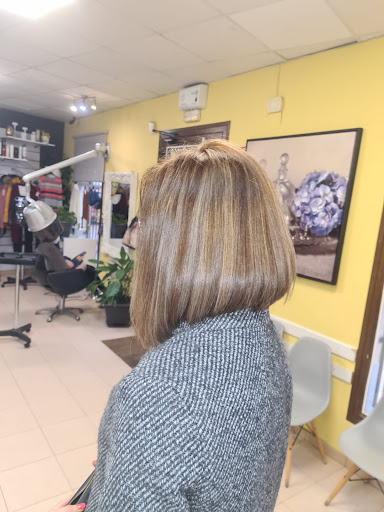 Peluquería y Estética Tendencias en Navalcarnero, Madrid