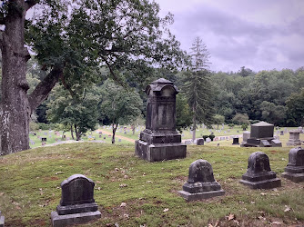 Oak Ridge Cemetery