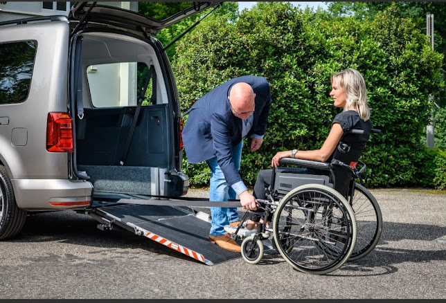 Milton Keynes wheelchair accessible taxis