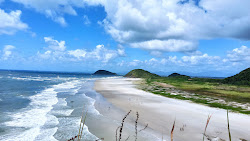 Zdjęcie Praia do Cano otoczony górami