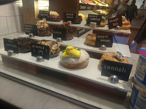 Donut Shop «Donut Crazy», reviews and photos, 290 York St, New Haven, CT 06511, USA