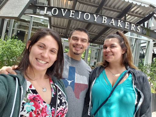 Liquor Store «Pearl Specialty Market & Spirits», reviews and photos, 900 NW Lovejoy St, Portland, OR 97209, USA