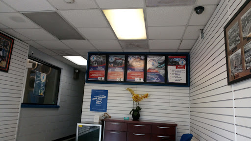 Car Wash «Mr Carwash», reviews and photos, 3104 Ogden Ave, Lisle, IL 60532, USA