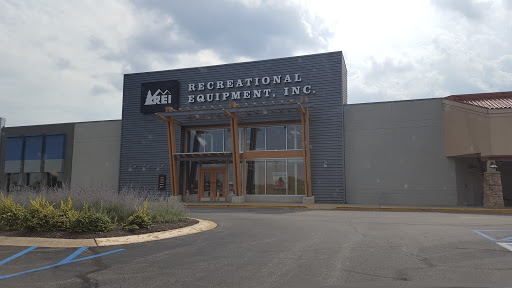 Camping Store «REI», reviews and photos, 8490 Castleton Corner Dr, Indianapolis, IN 46250, USA