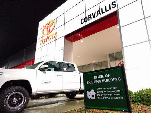 Toyota Dealer «Toyota of Corvallis», reviews and photos, 800 NW 5th St, Corvallis, OR 97330, USA