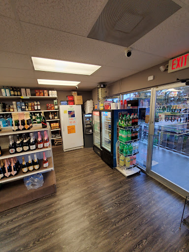 Liquor Store «Beach Discount Liquor & Wine», reviews and photos, 1133 Estero Blvd # 104, Fort Myers Beach, FL 33931, USA