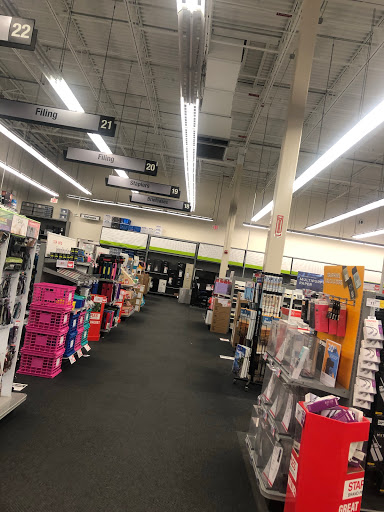 Office Supply Store «Staples», reviews and photos, 1075 N Main St, Warrington, PA 18976, USA