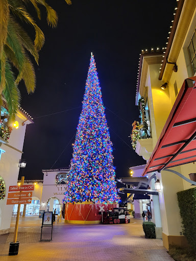 Outlet Mall «Outlets at San Clemente», reviews and photos, 101 W Avenida Vista Hermosa #190, San Clemente, CA 92672, USA