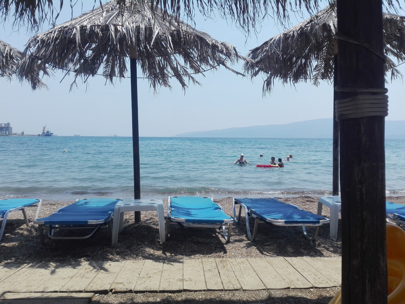 Kalamaki beach'in fotoğrafı çok temiz temizlik seviyesi ile