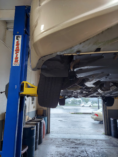 Auto Repair Shop «R & A Auto», reviews and photos, 945 Straight Path, West Babylon, NY 11704, USA