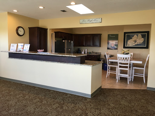 Funeral Home «Baldwin Brothers A Funeral & Cremation Society: Tavares Funeral Home», reviews and photos, 1350 E Burleigh Blvd, Tavares, FL 32778, USA