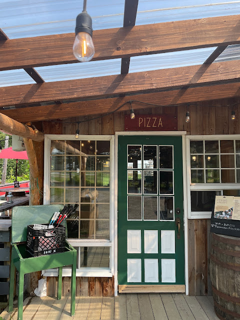 Pizza au Jardin / Canopée Lit