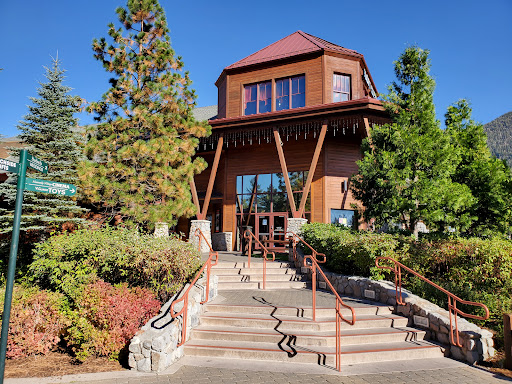 Pacific Crest Gallery image