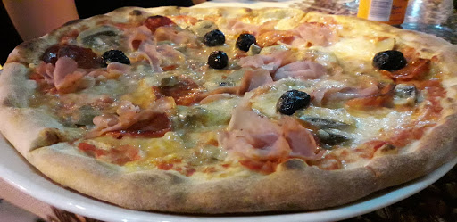 Pizzeria Il Pirata in Marina di Amendolara, Provincia di Cosenza
