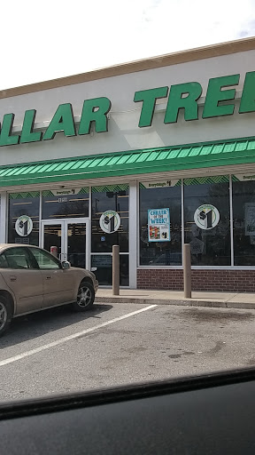 Dollar Store «Dollar Tree», reviews and photos, 4856 Cane Run Rd, Louisville, KY 40216, USA