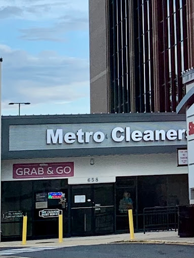 Dry Cleaner «Metro Dry Cleaners», reviews and photos, 658 Quince Orchard Rd, Gaithersburg, MD 20878, USA