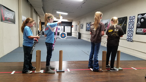 Sporting Goods Store «Cutting Edge Sporting Goods-In», reviews and photos, 206 W Main St, Greensburg, IN 47240, USA