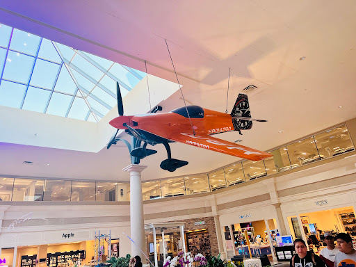 Electronics Store «Abt», reviews and photos, 1200 N Milwaukee Ave, Glenview, IL 60025, USA