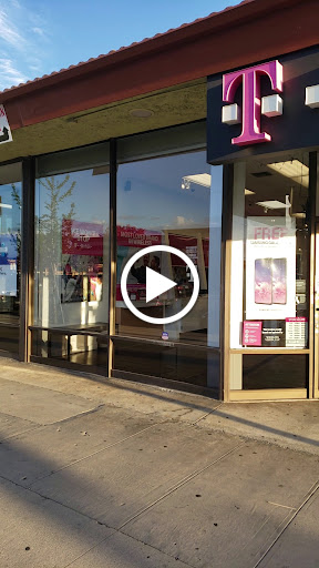 Cell Phone Store «T-Mobile», reviews and photos, 21844 Ventura Blvd, Woodland Hills, CA 91364, USA