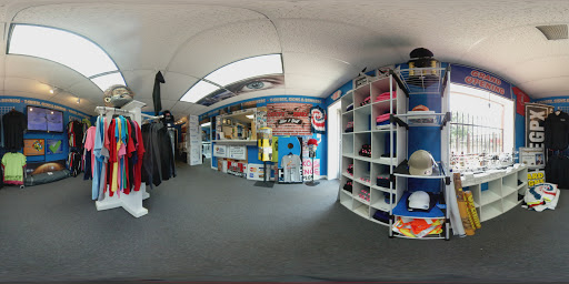 Sign Shop «Hue Graphics & Apparel, LLC», reviews and photos, 1365 4 Th Ave, Auburn, GA 30011, USA