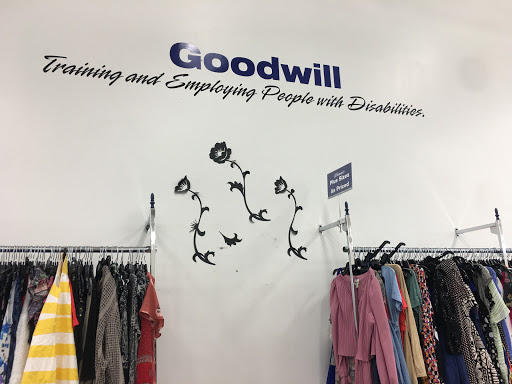 Thrift Store «Goodwill Superstore», reviews and photos, 154 N University Dr, Hollywood, FL 33024, USA