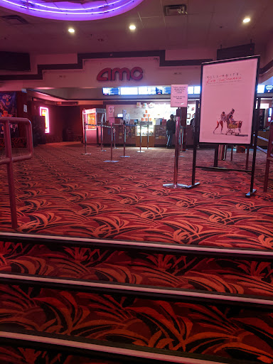 Movie Theater «AMC Classic Londonderry 10», reviews and photos, 16 Orchard View Dr, Londonderry, NH 03053, USA