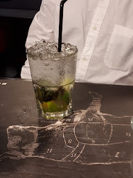 Photo n°120 de Hippopotamus Steakhouse à Rueil-Malmaison ()