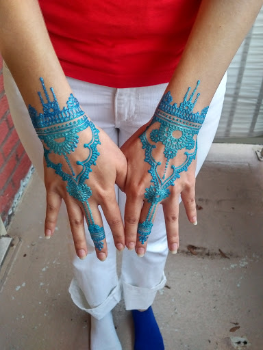 Lumanessence :: Henna Body Art Montreal / Tattoo henné Montréal