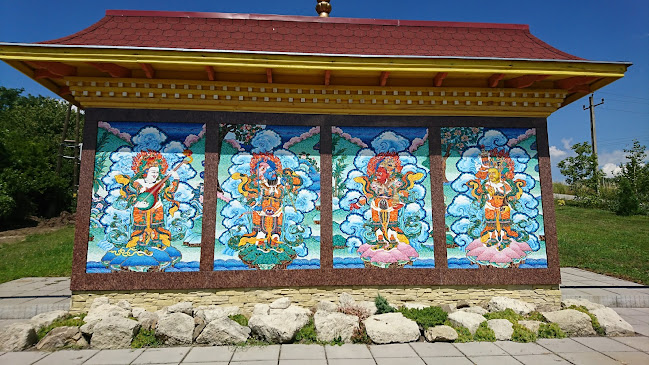 Tari Buddhista Templom - Tar