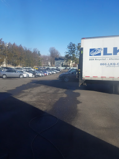 Used Car Dealer «DARCARS Pre-Owned Fairfax», reviews and photos, 10620 Lee Jackson Memorial Hwy, Fairfax, VA 22030, USA